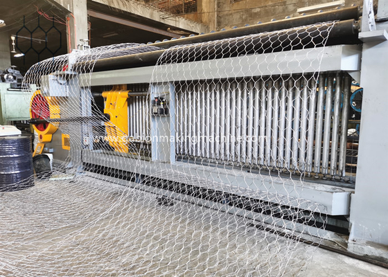 kupować Powierzchnia maszyny gabionowej pokrytej PVC z prędkością produkcji 165-226 m/h produkcja online