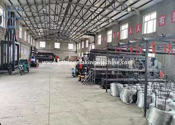 kupować 4.0mm 110x135mm Gabion Mesh Machine PLC Servo Motor Control System produkcja online
