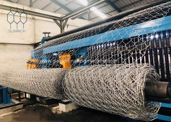 Serwo silnik sterowany Gabion Weaving Machine dla skrętu długość regulowana